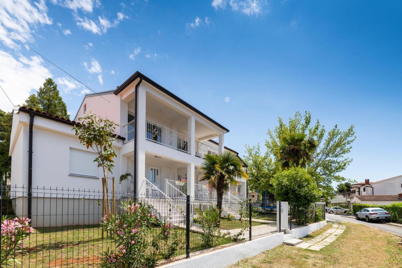 Pribetic Apartments Poreč Extérieur photo